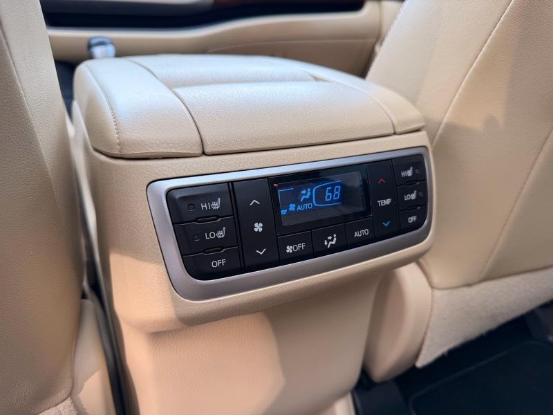 Toyota Highlander Hybrid Limited Platinum AWD 2017