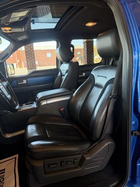 Ford F-150 SVT Raptor 2012