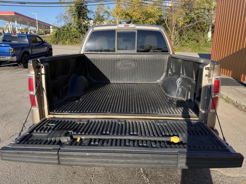 Ford F-150 Lariat SuperCrew 5.5-ft. Bed 4WD 2012