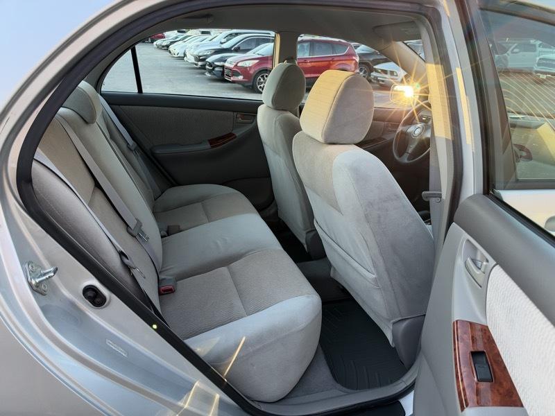 Toyota Corolla LE 2007