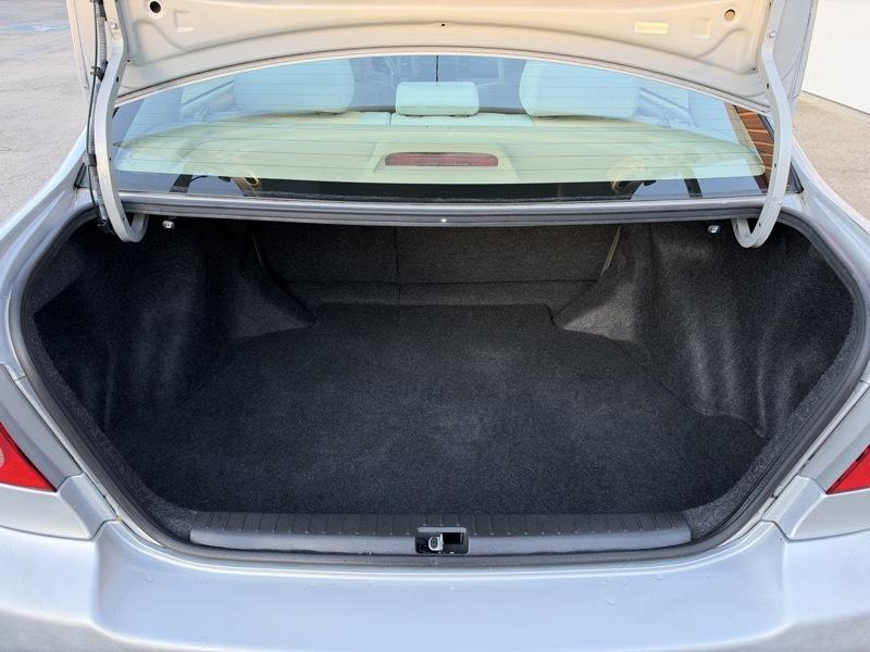 Toyota Corolla LE 2007