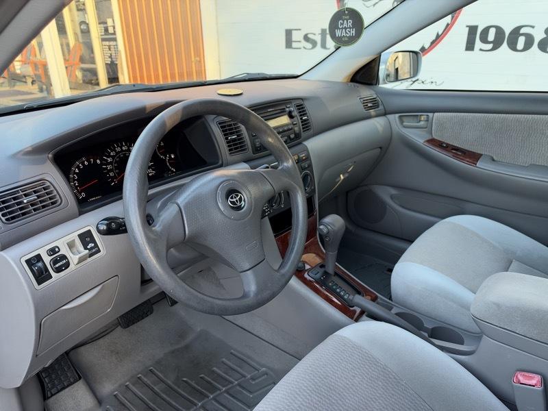 Toyota Corolla LE 2007