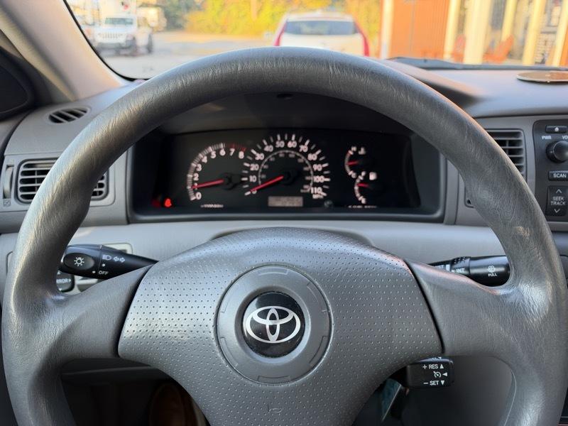 Toyota Corolla LE 2007