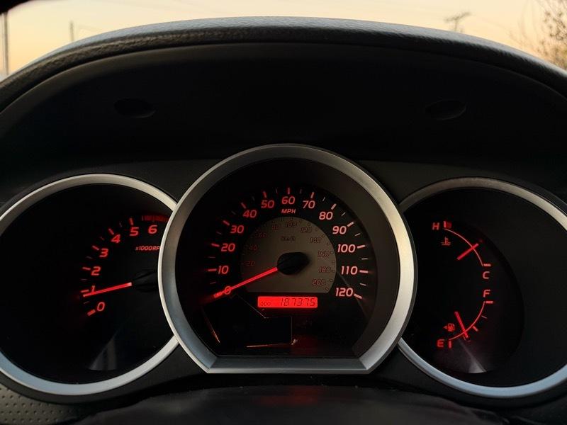 Toyota Tacoma Regular Cab 2WD 2006