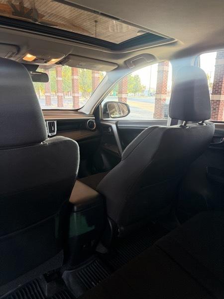 Toyota RAV4 XLE AWD 2018