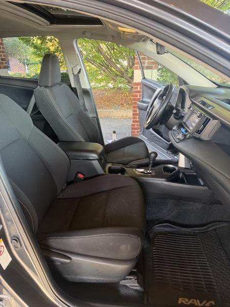 Toyota RAV4 XLE AWD 2018
