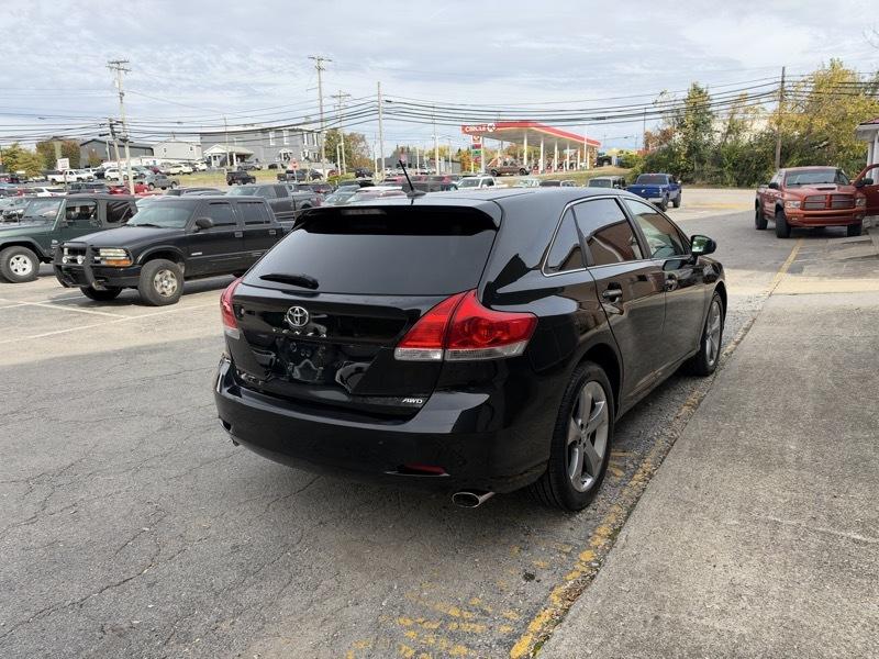 Toyota Venza AWD V6 2011