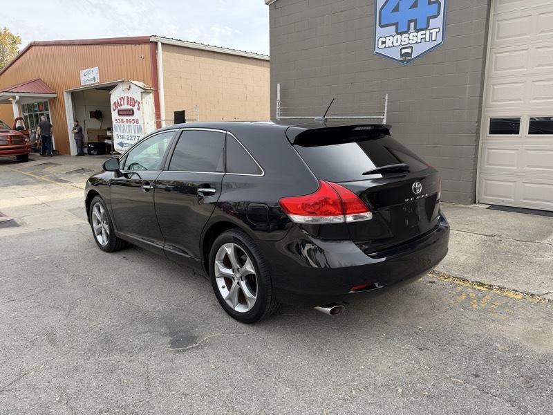 Toyota Venza AWD V6 2011