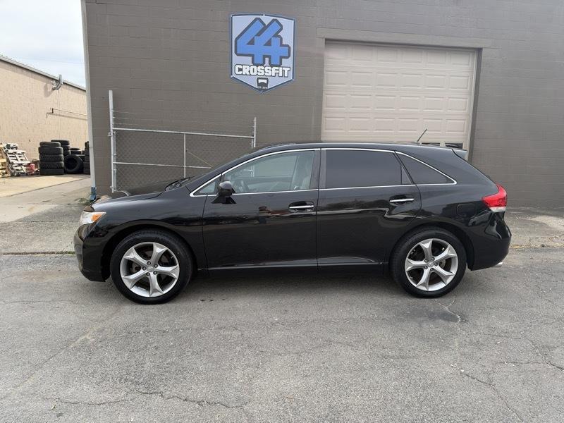 Toyota Venza AWD V6 2011