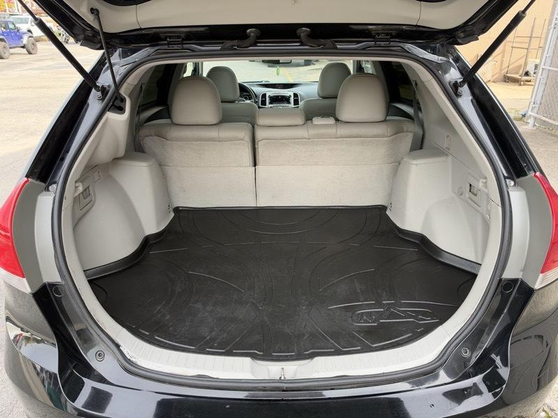 Toyota Venza AWD V6 2011