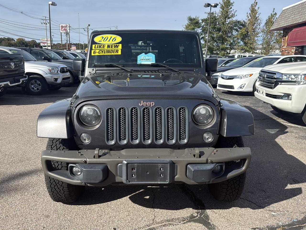 Jeep Wrangler 4WD 4dr Unlimited Sahara 2016