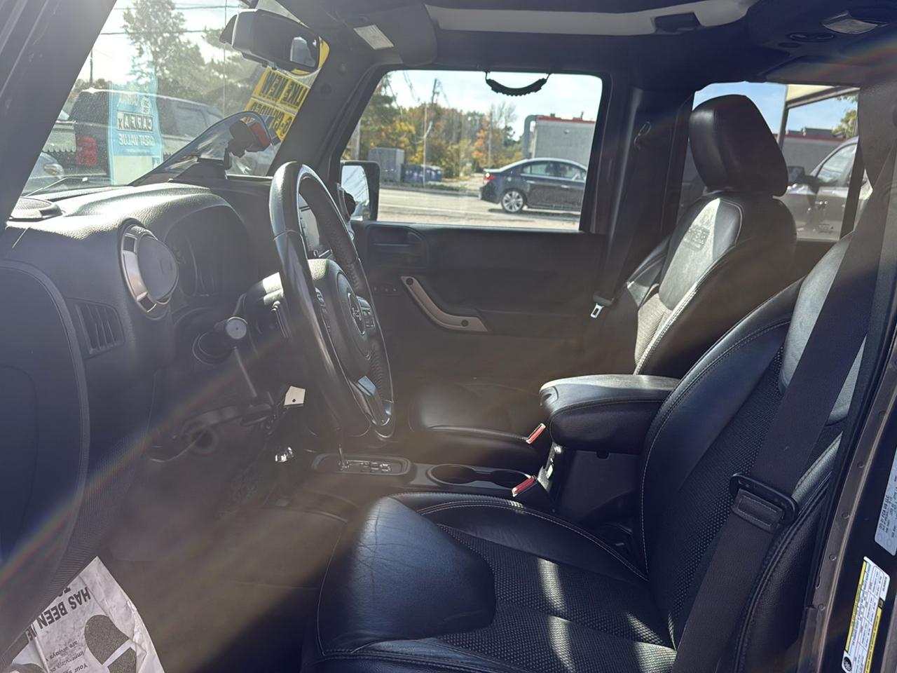 Jeep Wrangler 4WD 4dr Unlimited Sahara 2016
