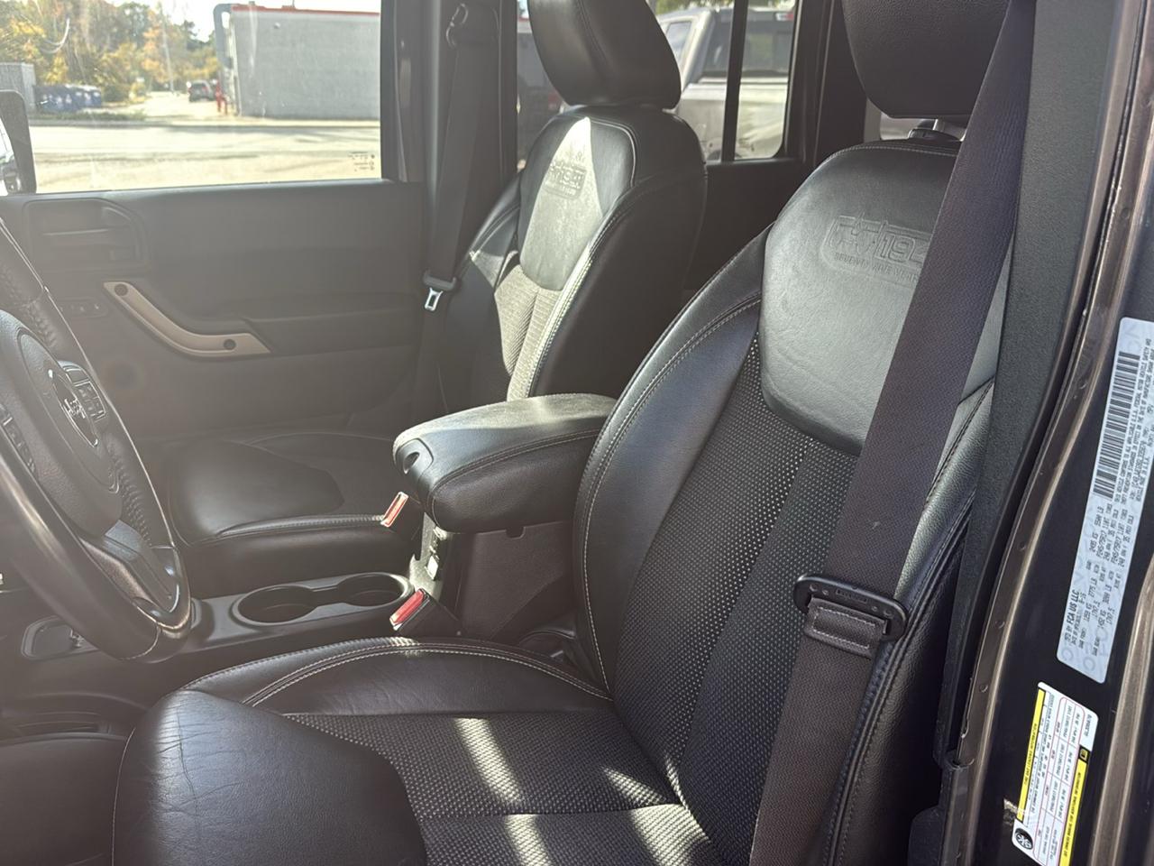 Jeep Wrangler 4WD 4dr Unlimited Sahara 2016