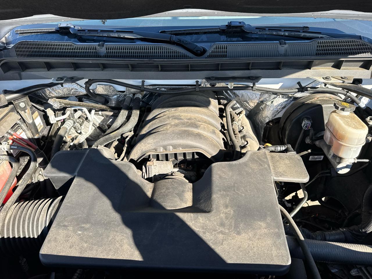 Chevrolet Silverado 1500 4WD Reg Cab 133.0" LS 2018