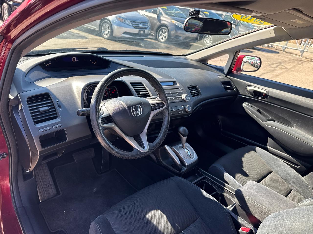 Honda Civic 4dr Sdn LX Auto 2010