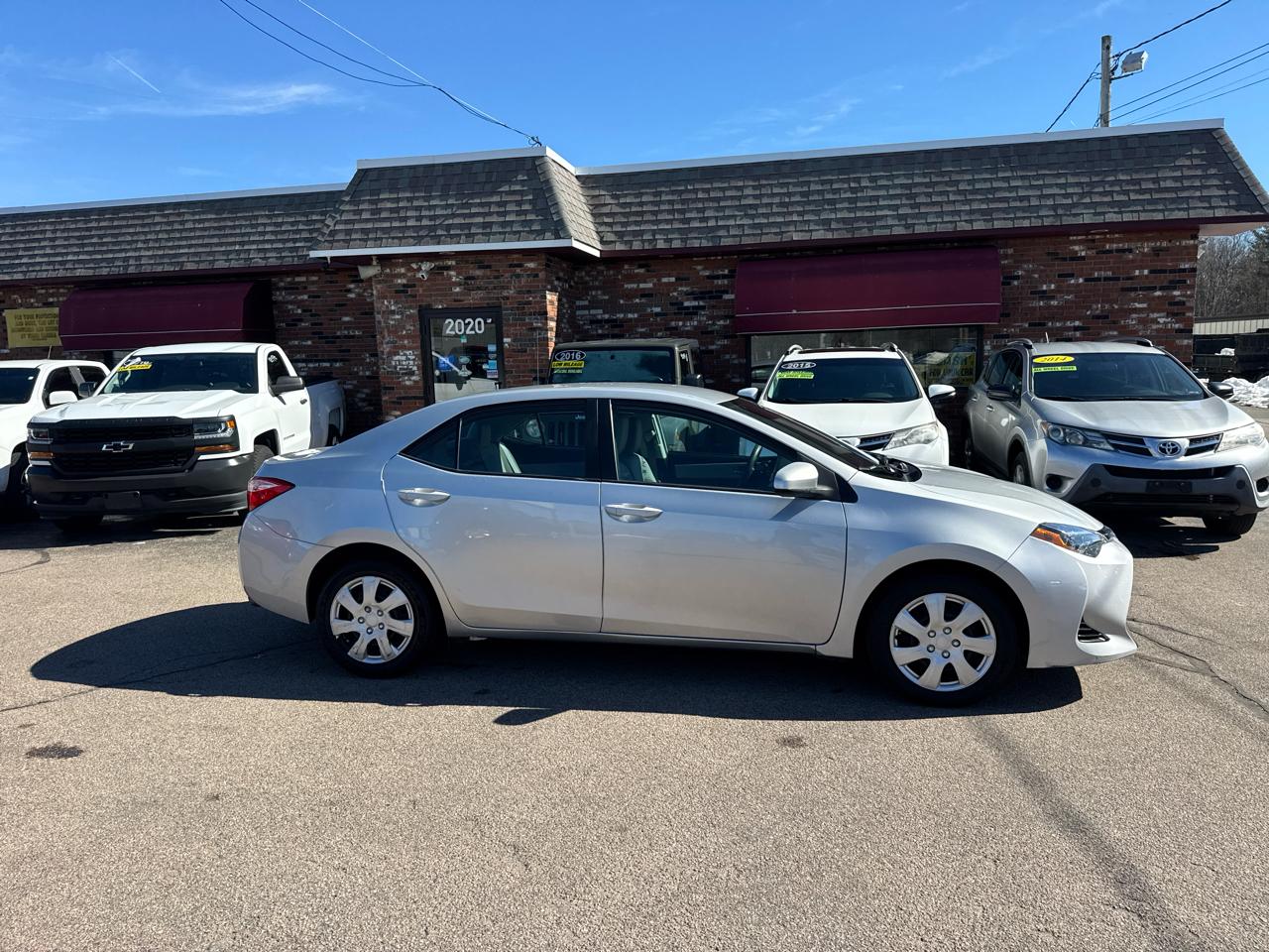 Toyota Corolla LE CVT 2017