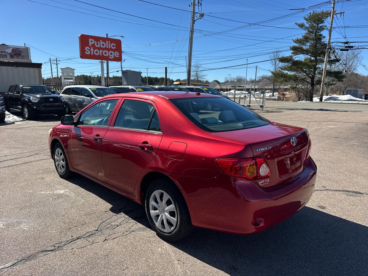 Toyota Corolla 4dr Sdn Auto LE (Natl) 2010