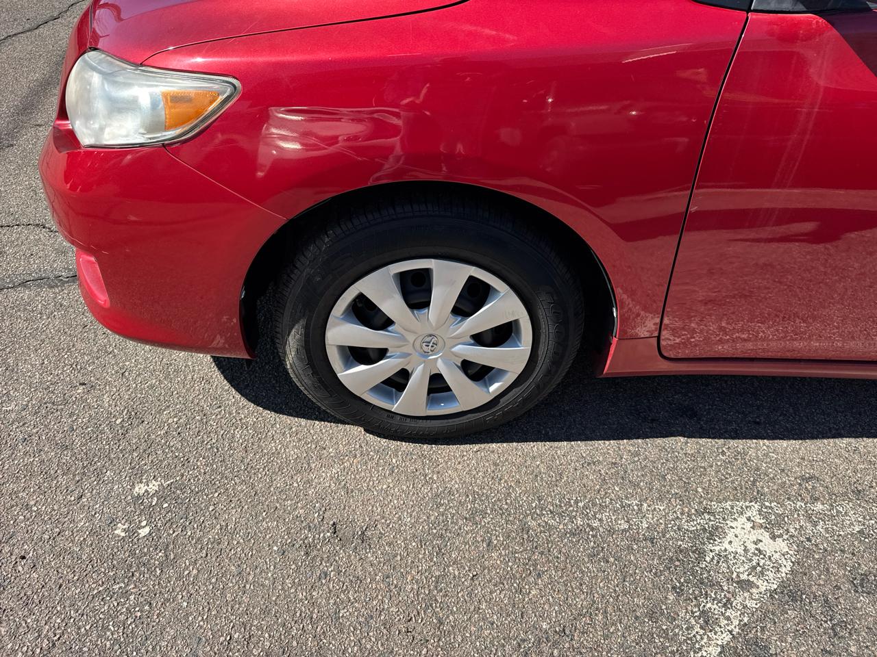 Toyota Corolla 4dr Sdn Auto LE (Natl) 2010