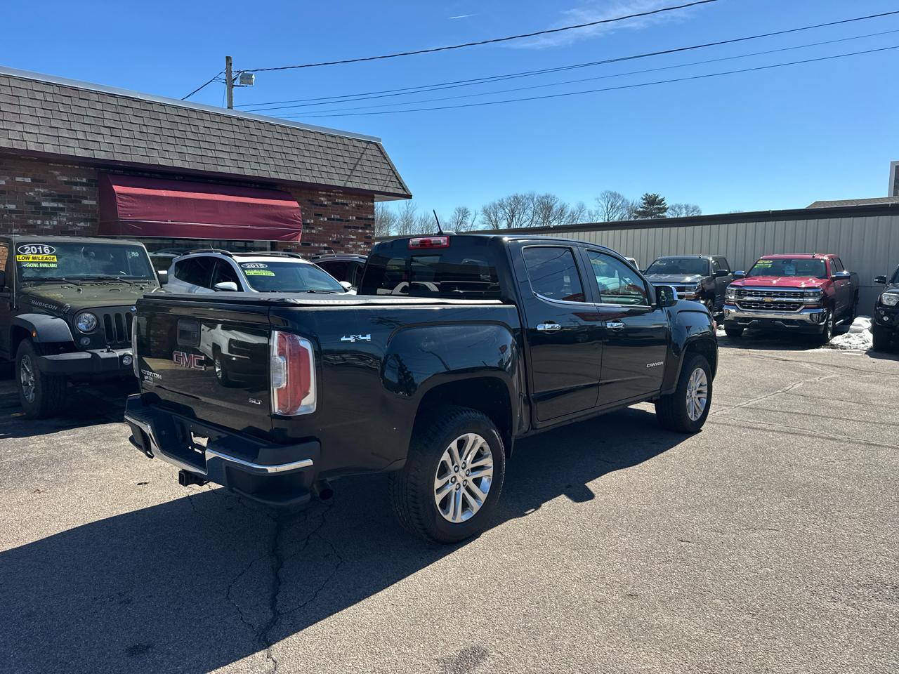 GMC Canyon 4WD Crew Cab 140.5" SLT 2015