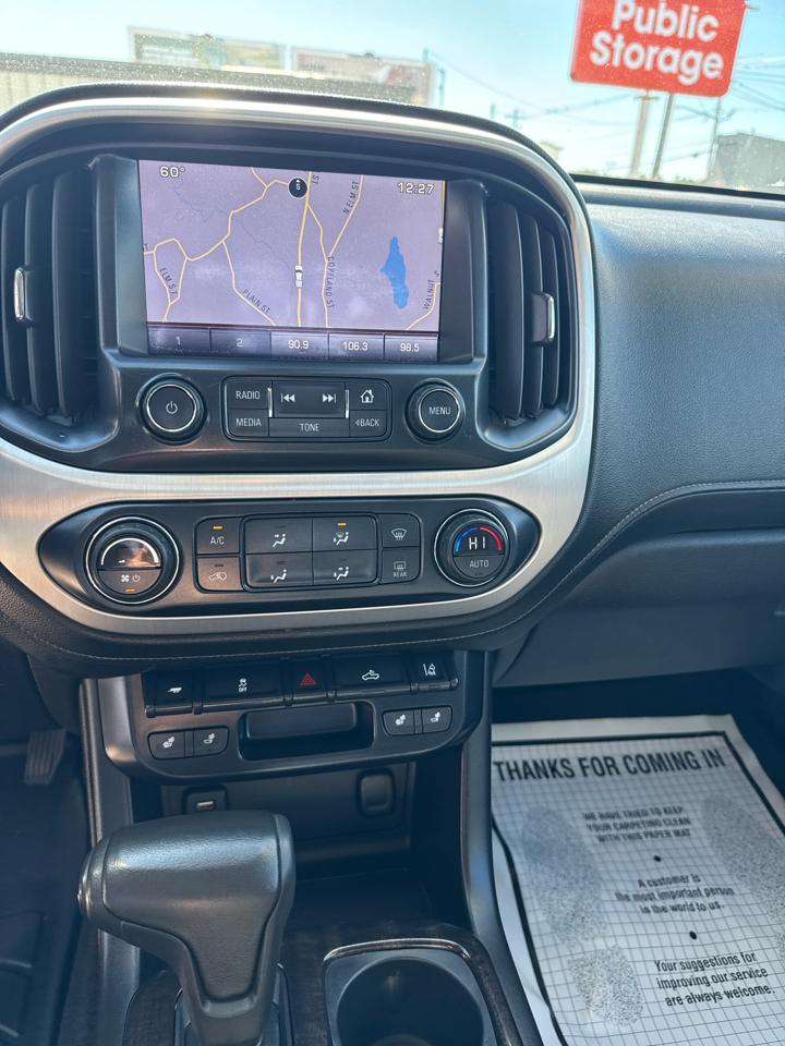 GMC Canyon 4WD Crew Cab 140.5" SLT 2015