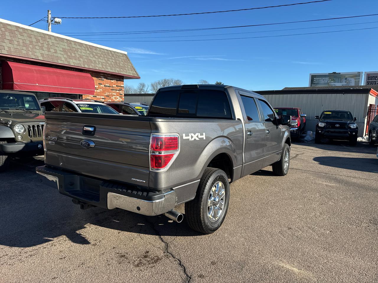 Ford F-150 4WD SuperCrew 139" XLT 2013