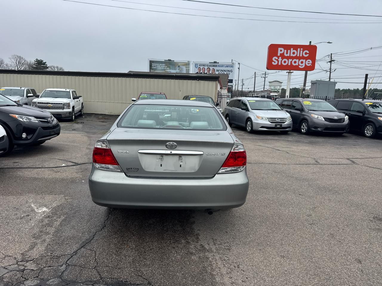 Toyota Camry LE 2005