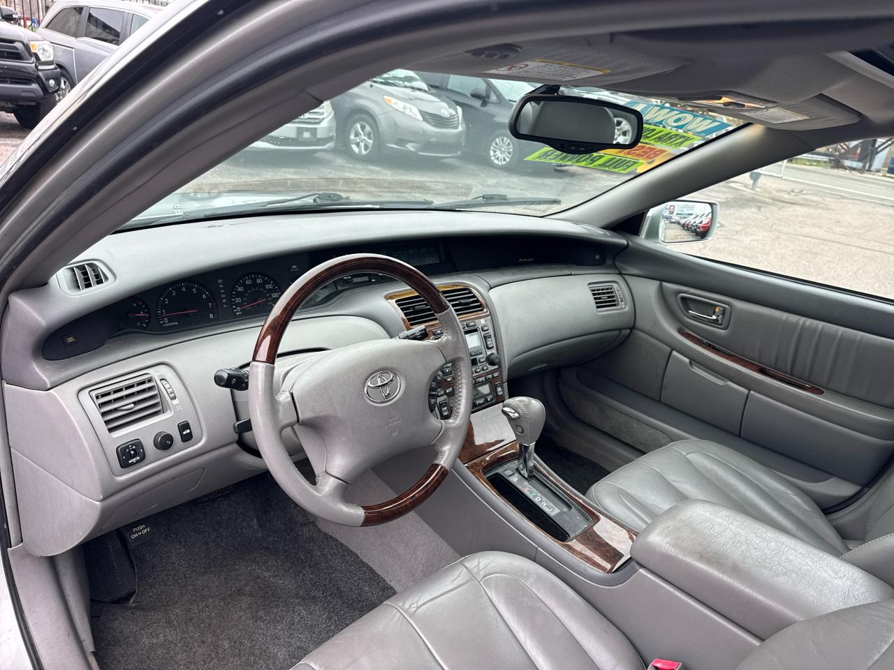 Toyota Avalon 4dr Sdn XLS w/Bucket Seats (Natl) 2004