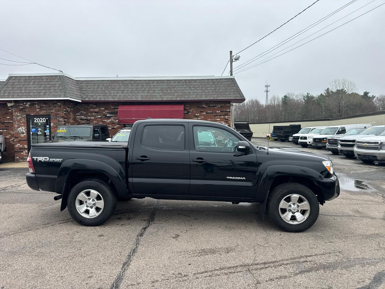 Toyota Tacoma Double Cab V6 5AT 4WD 2014