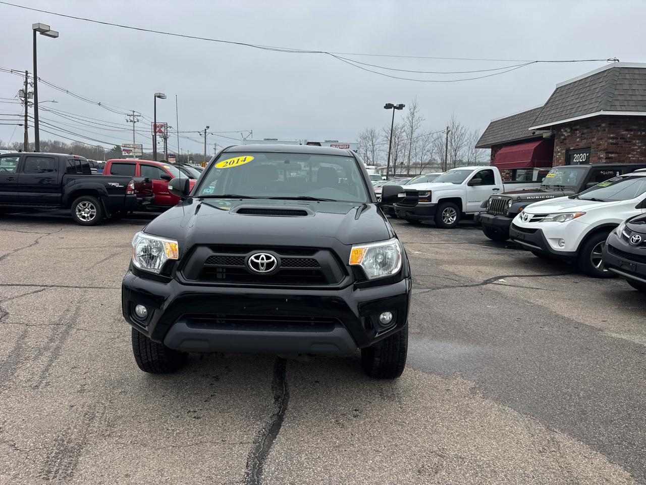 Toyota Tacoma Double Cab V6 5AT 4WD 2014