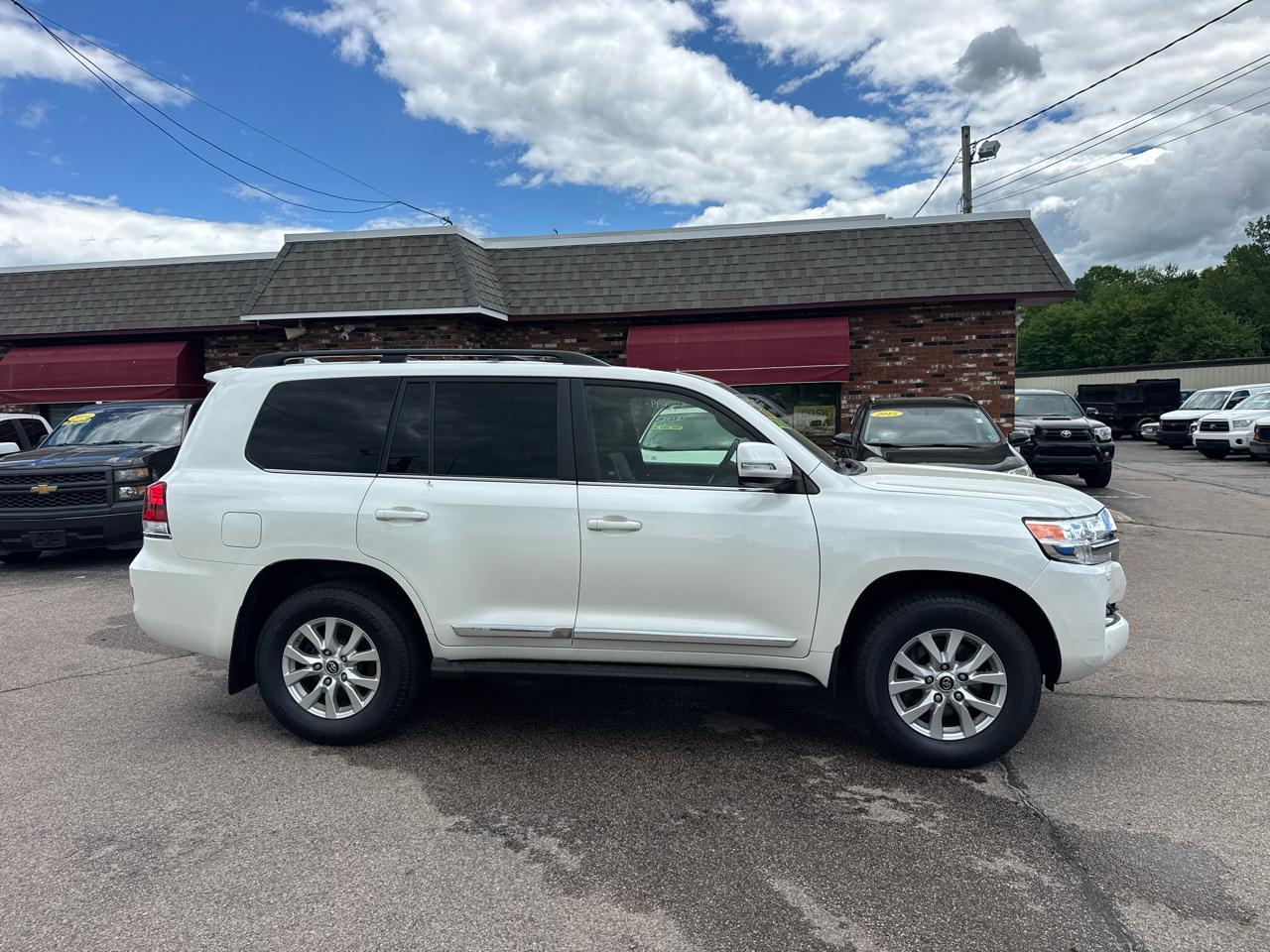 Toyota Land Cruiser 4WD 2016