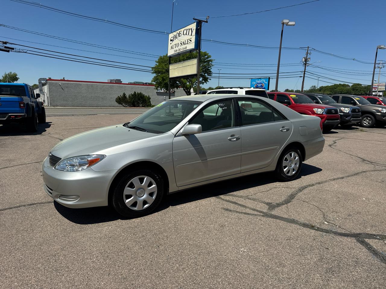 Toyota Camry 4dr Sdn I4 Auto LE (Natl) 2003