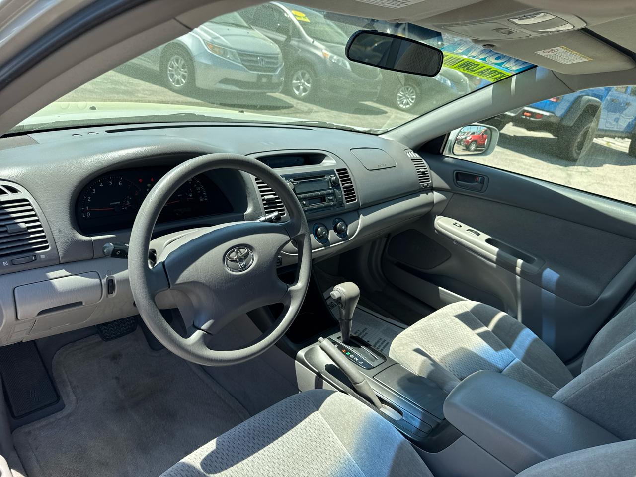 Toyota Camry 4dr Sdn I4 Auto LE (Natl) 2003