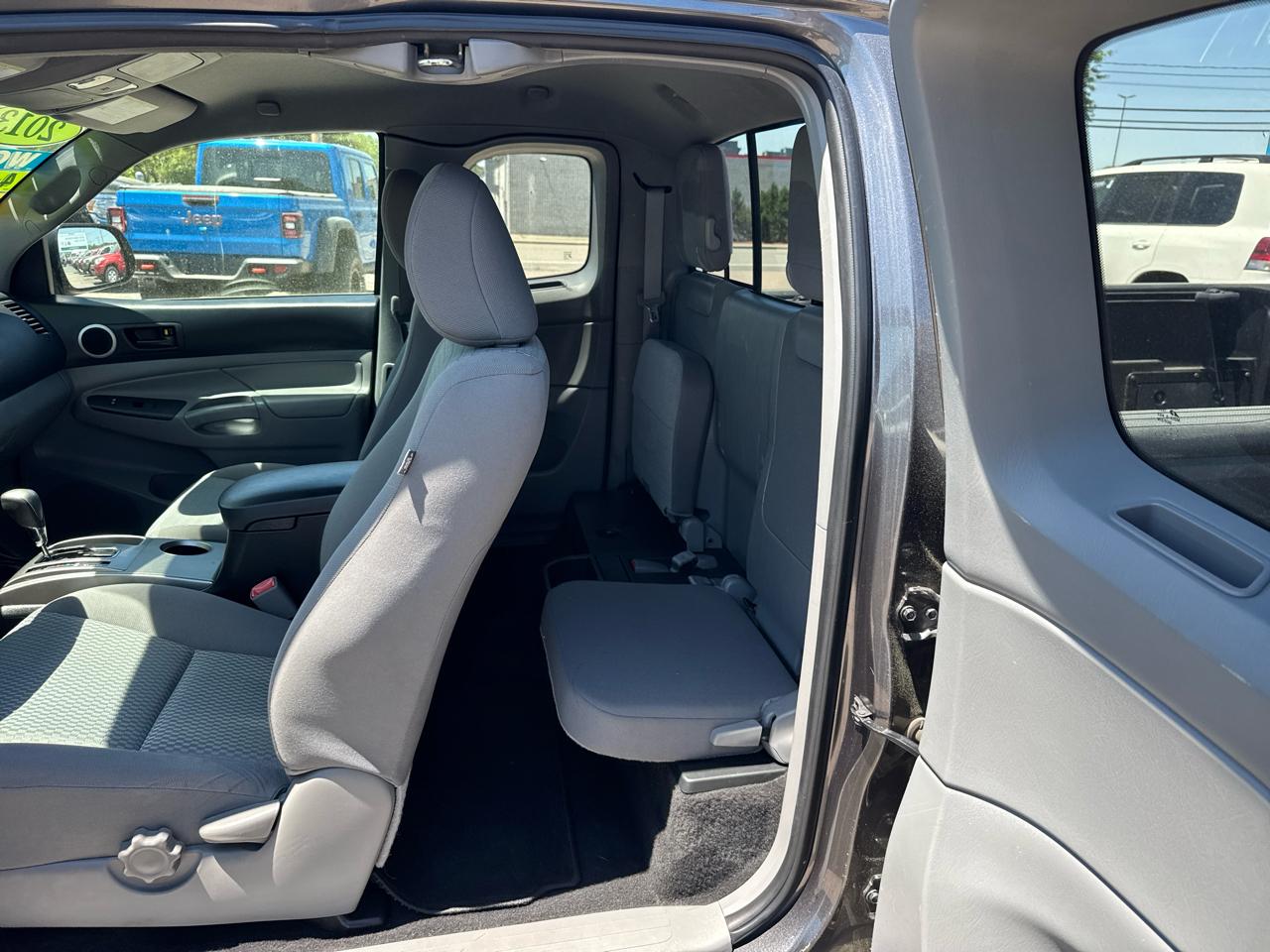 Toyota Tacoma Access Cab Auto 2WD 2013