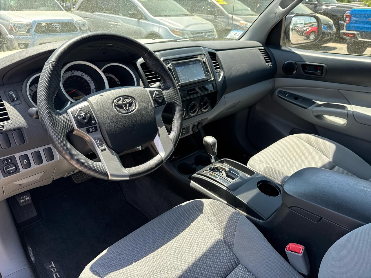 Toyota Tacoma Access Cab I4 4AT 2WD 2015