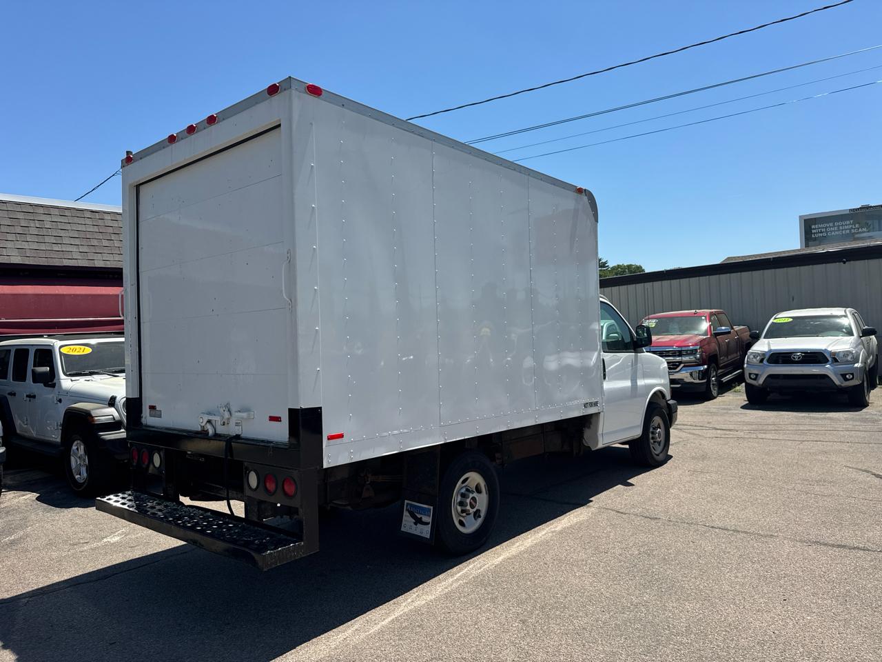 GMC Savana G3500 Cargo 2003