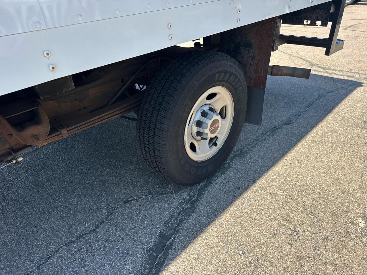 GMC Savana G3500 Cargo 2003