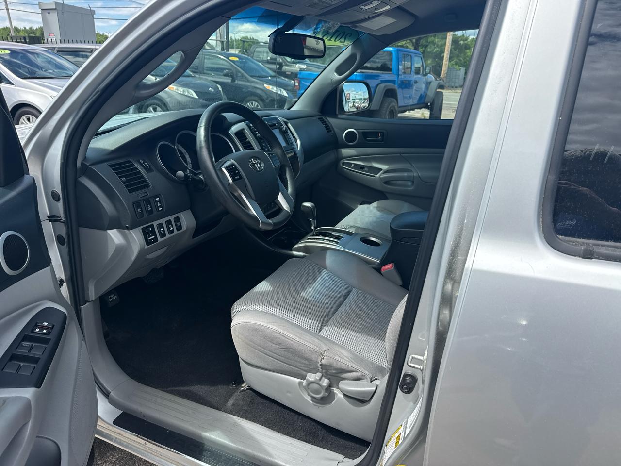 Toyota Tacoma Double Cab V6 4WD 2013