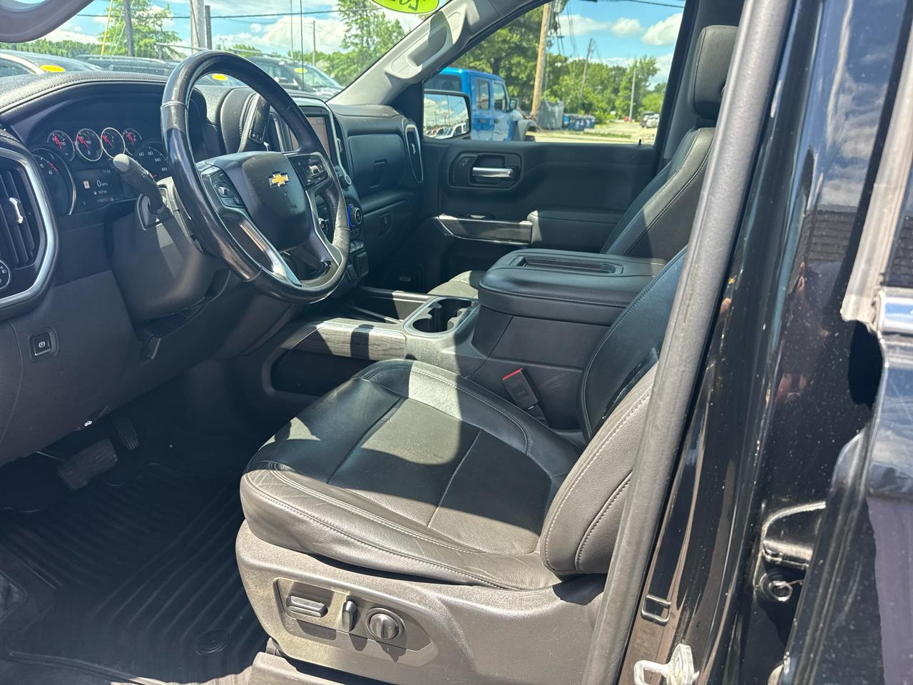 Chevrolet Silverado 1500 4WD Crew Cab 143.5" LTZ w/2LZ 2020