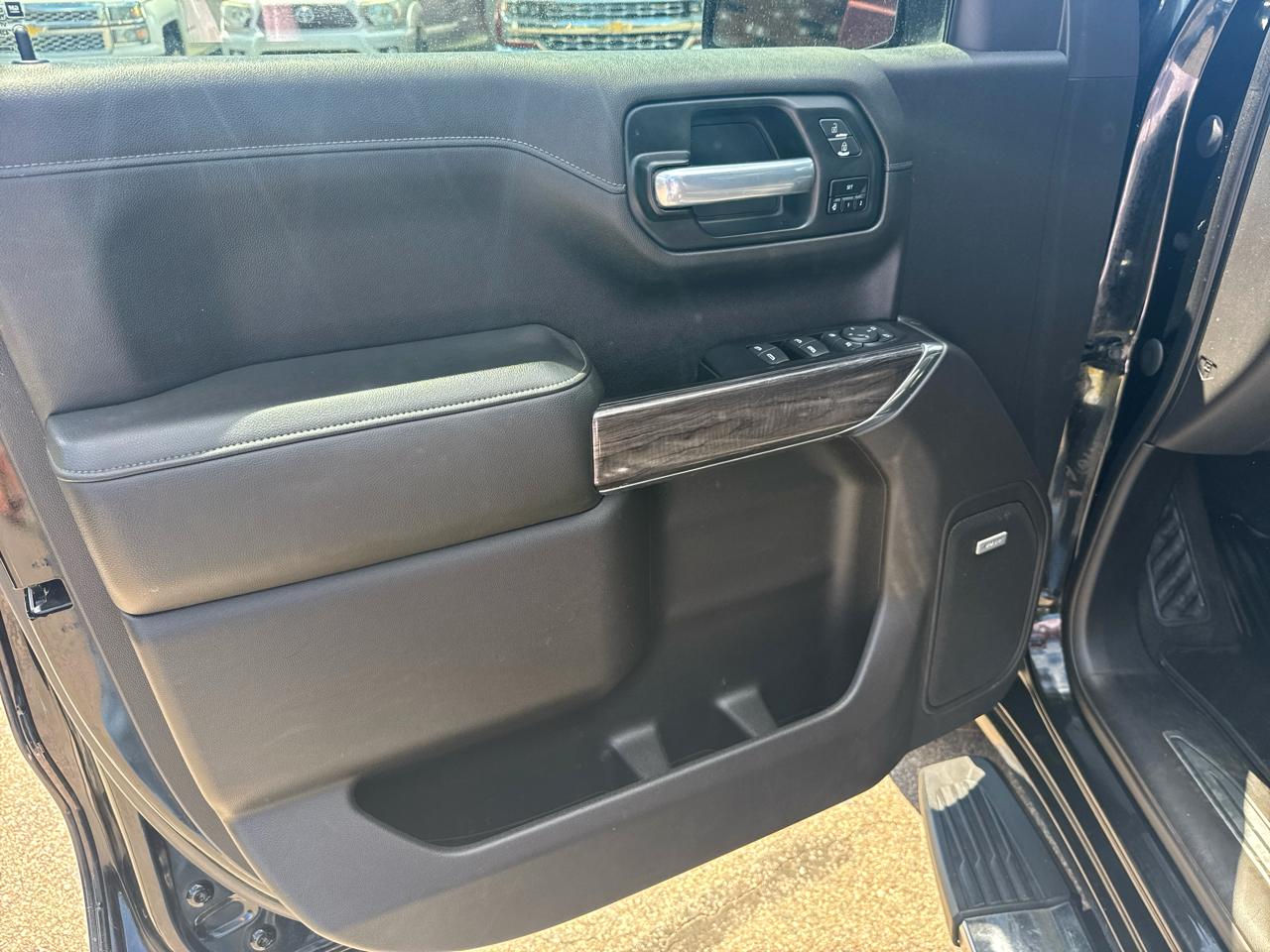 Chevrolet Silverado 1500 4WD Crew Cab 143.5" LTZ w/2LZ 2020