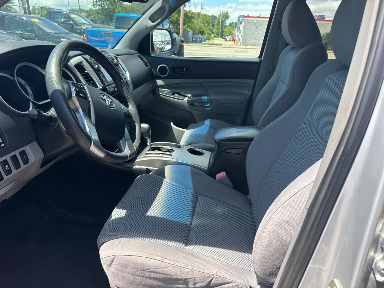 Toyota Tacoma Double Cab V6 4WD 2013