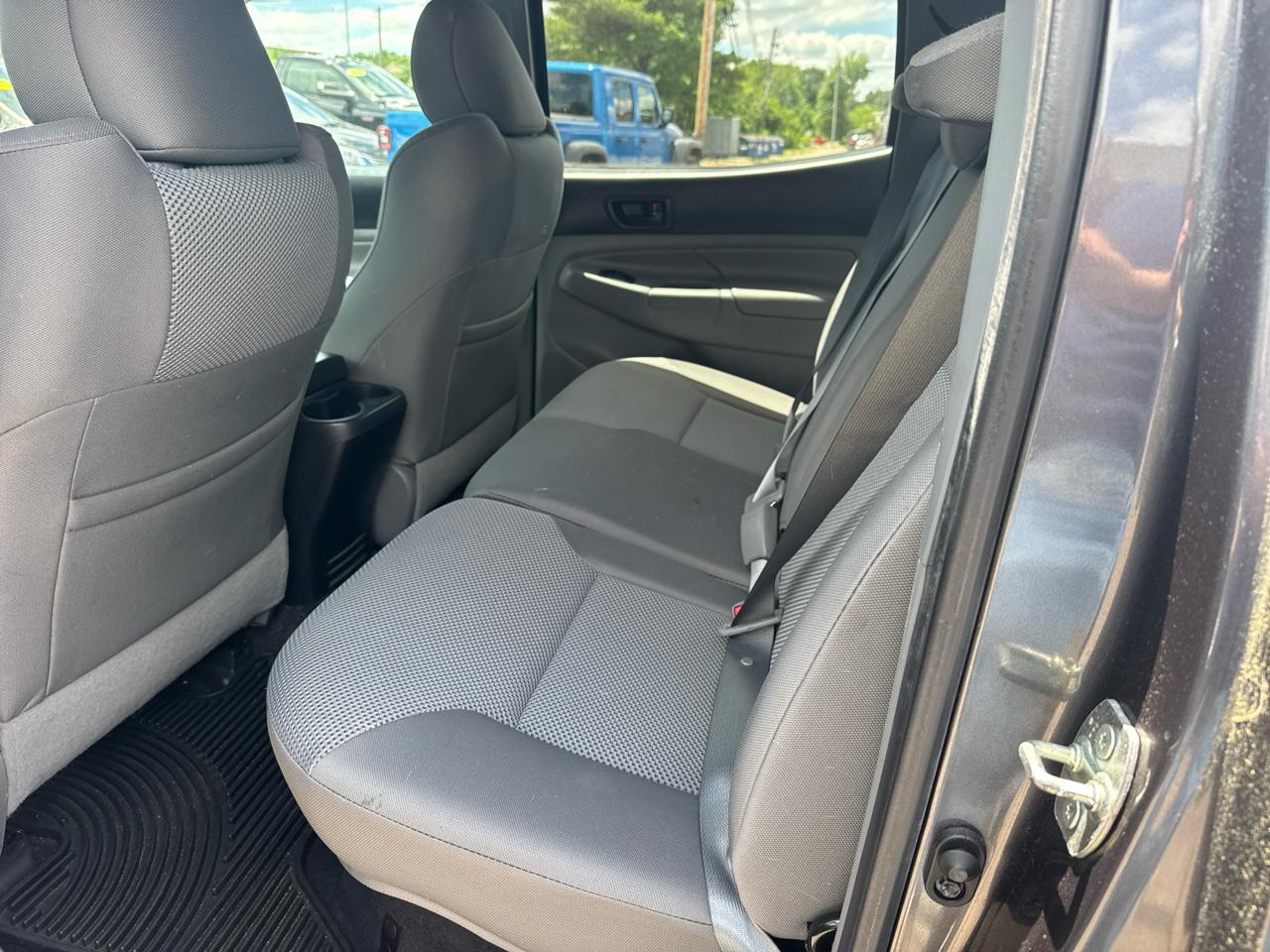 Toyota Tacoma Double Cab Long Bed V6 5AT 4WD 2014