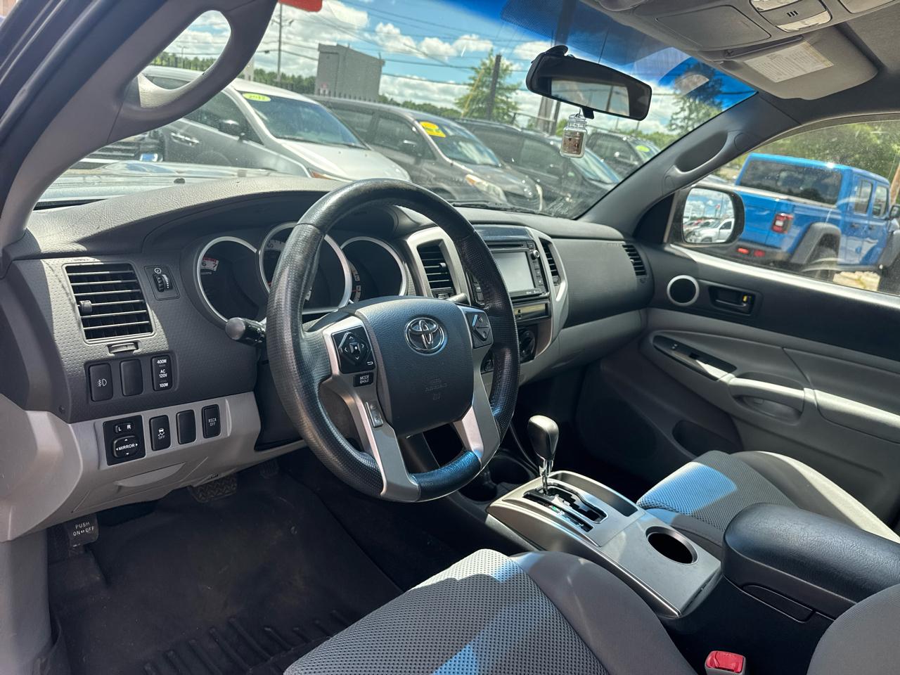 Toyota Tacoma Double Cab Long Bed V6 5AT 4WD 2014