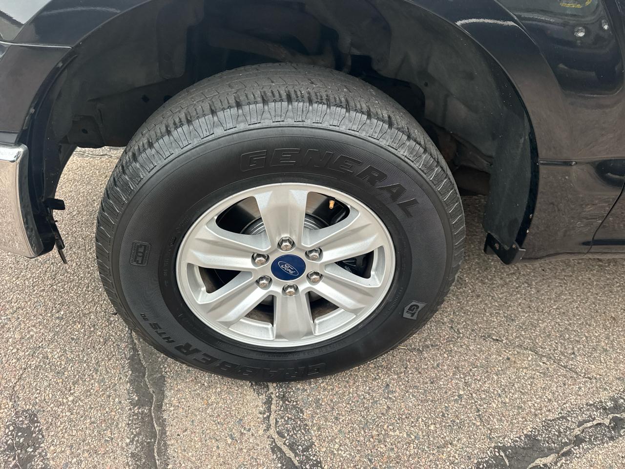 Ford F-150 4WD SuperCab 145" XL 2015