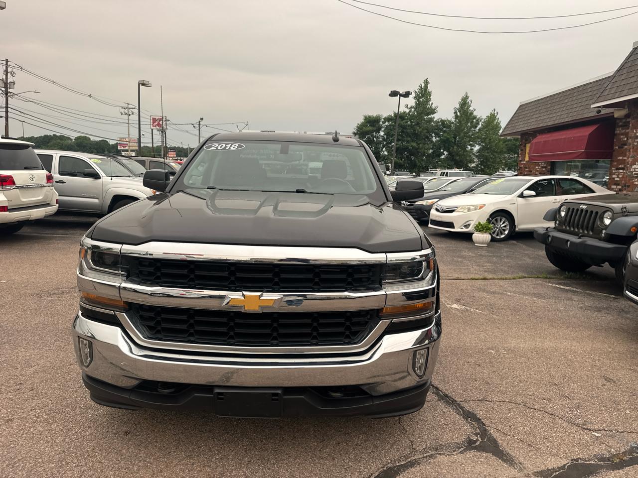 Chevrolet Silverado 1500 4WD Double Cab 143.5" LT w/1LT 2018