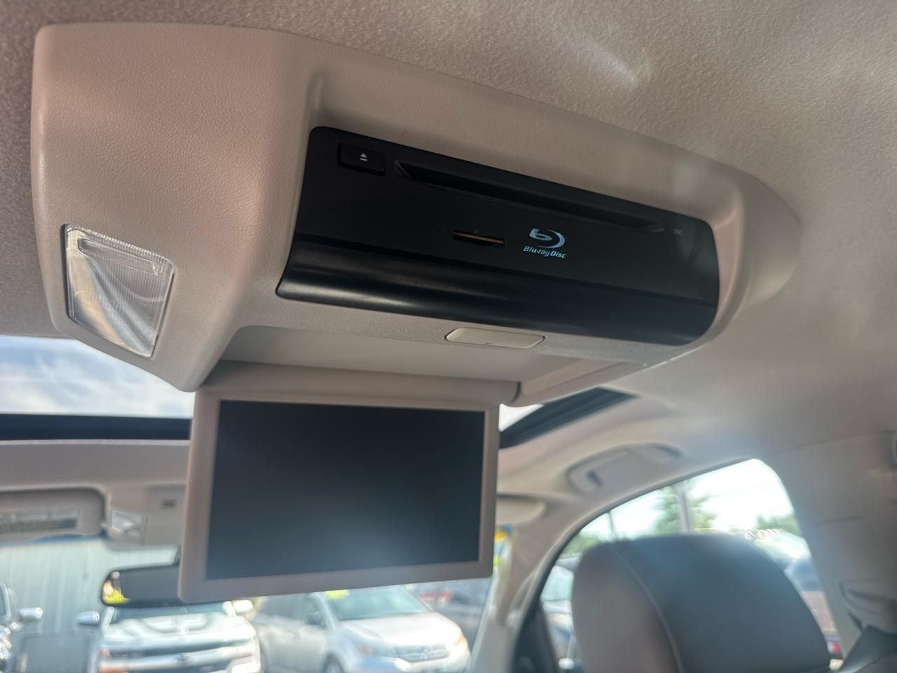 Toyota Sequoia Plantium 2WD 2014