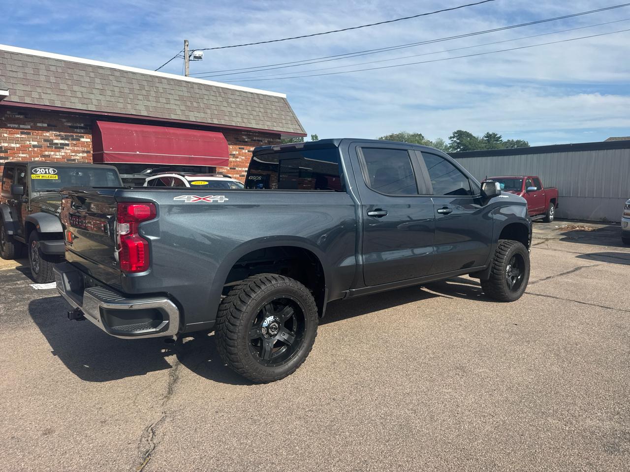 Chevrolet Silverado 1500 1LT Crew Cab 4WD 2019
