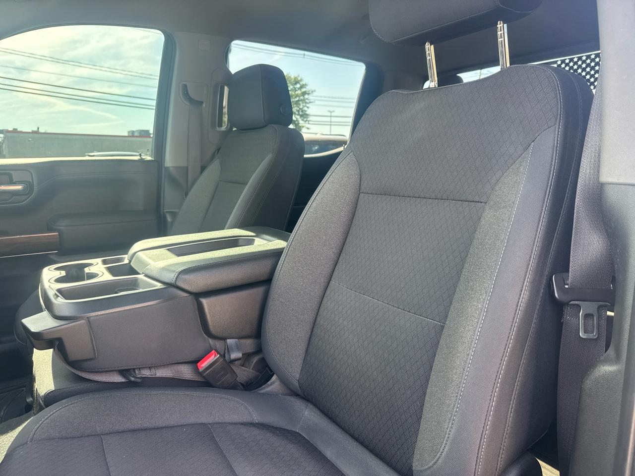 Chevrolet Silverado 1500 1LT Crew Cab 4WD 2019