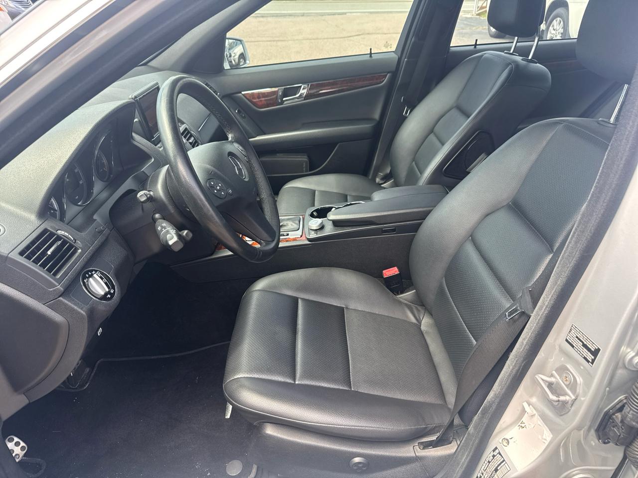 Mercedes-Benz C-Class C300 4MATIC Sport Sedan 2010