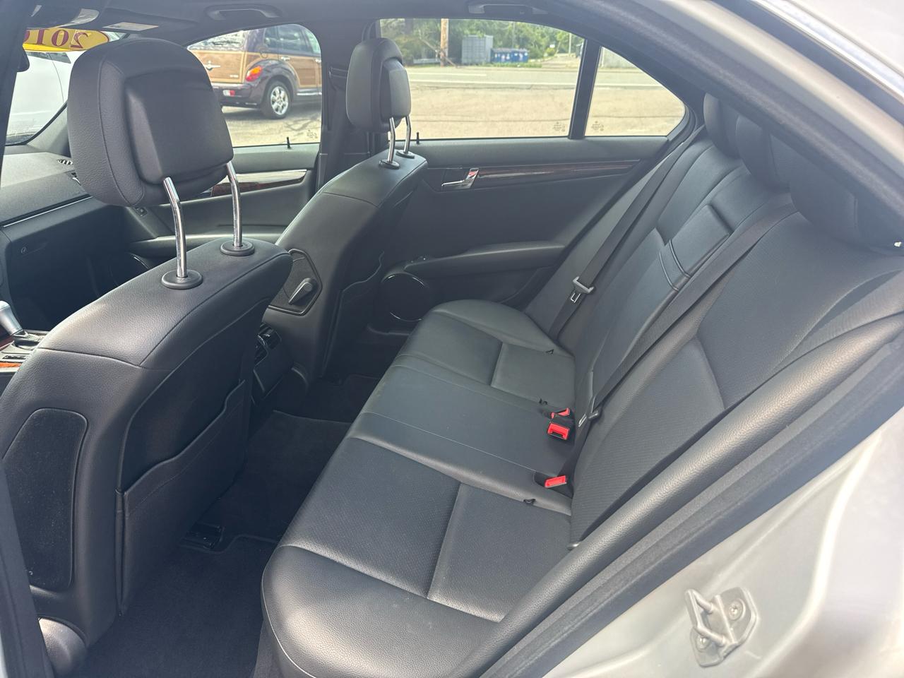Mercedes-Benz C-Class C300 4MATIC Sport Sedan 2010