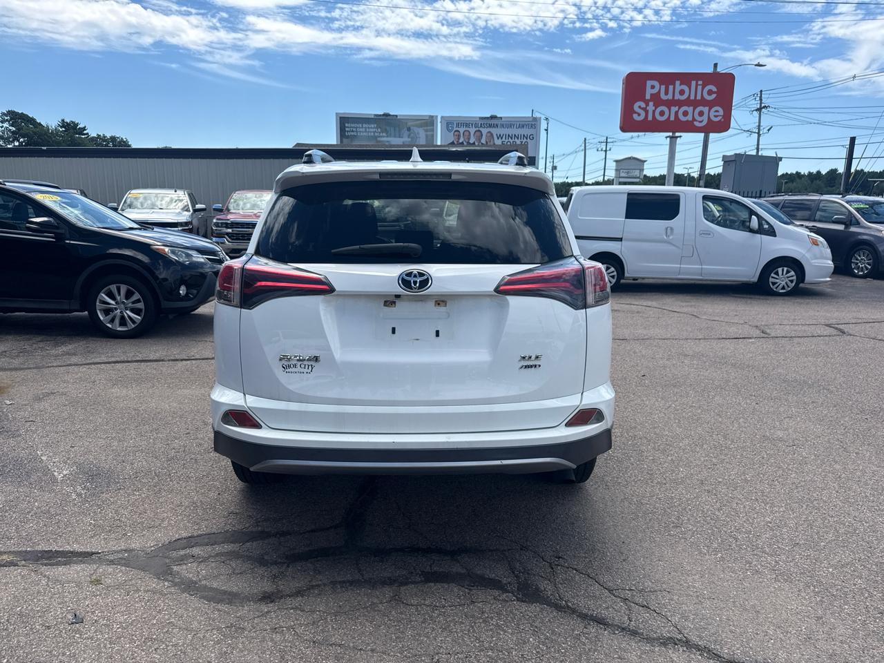 Toyota RAV4 XLE AWD 2017